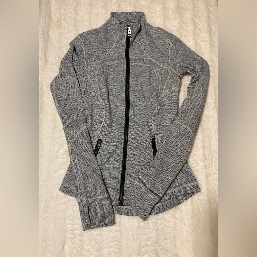 OG Lululemon Define Jacket- Rare!!